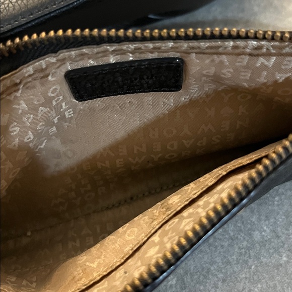 Kate Spade Black Leather Shoulder Bag with clutch. Kate Spade Cobble Hill Penny - Picture 8 of 8